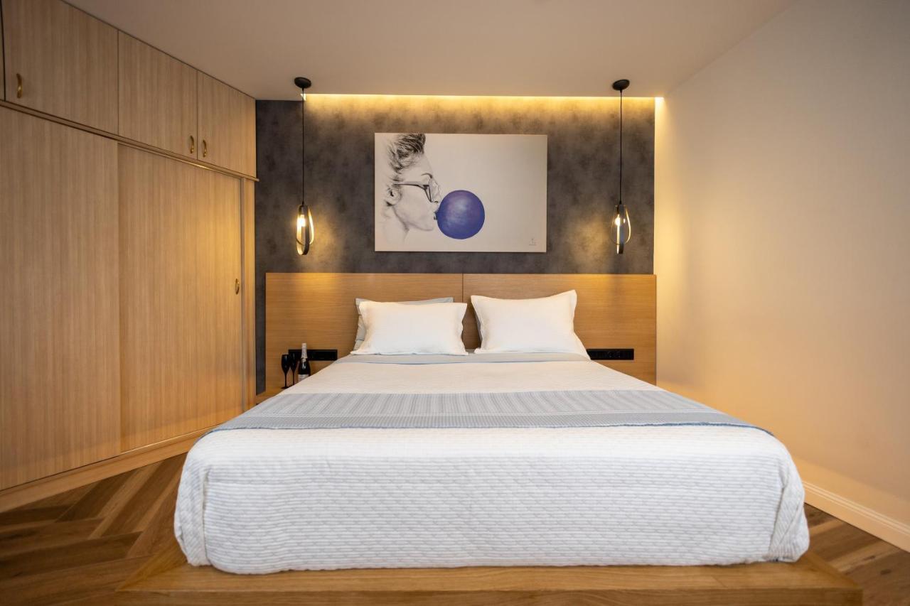 Triple A - Prime Location - Between Monastiraki & Syntagma Square-Free Parking! 雅典 外观 照片