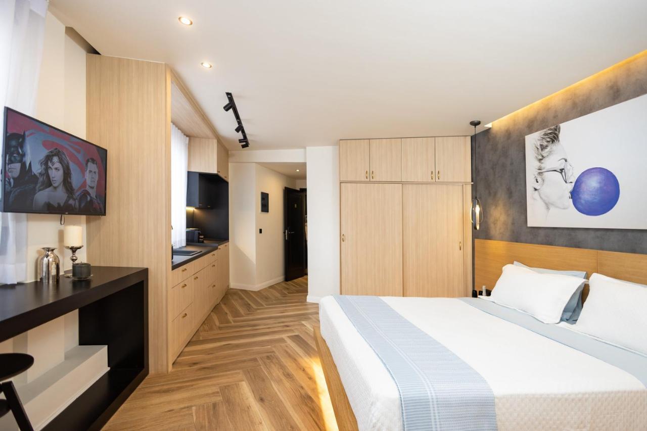 Triple A - Prime Location - Between Monastiraki & Syntagma Square-Free Parking! 雅典 外观 照片