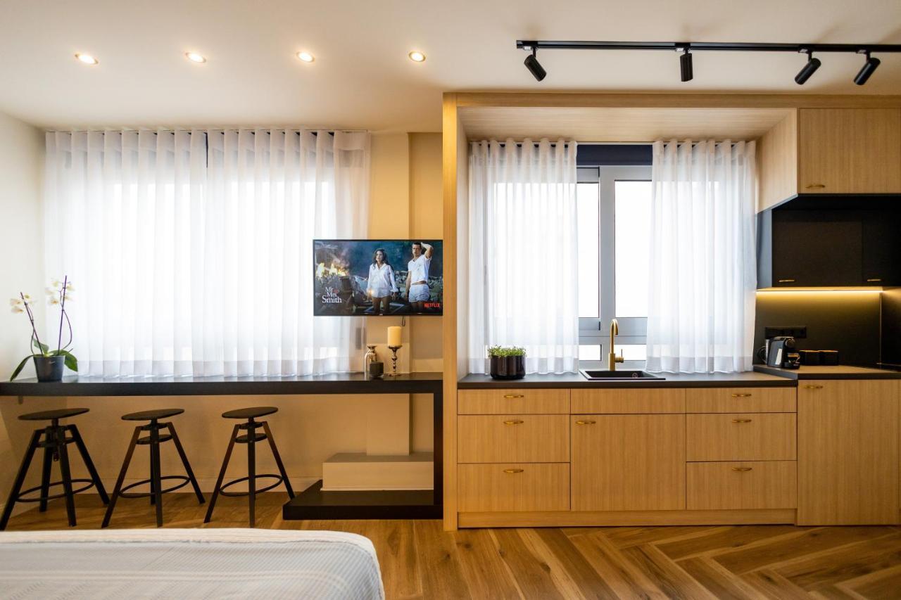 Triple A - Prime Location - Between Monastiraki & Syntagma Square-Free Parking! 雅典 外观 照片