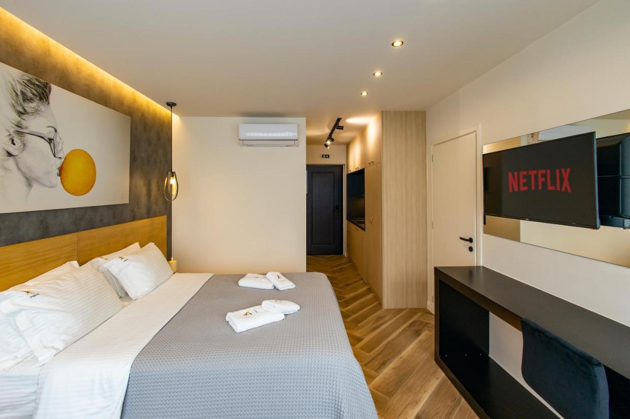 Triple A - Prime Location - Between Monastiraki & Syntagma Square-Free Parking! 雅典 外观 照片