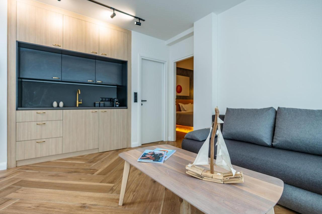 Triple A - Prime Location - Between Monastiraki & Syntagma Square-Free Parking! 雅典 外观 照片