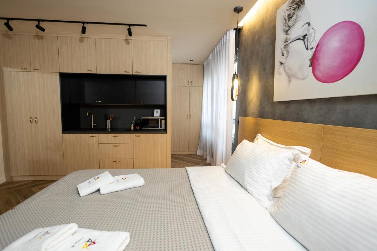 Triple A - Prime Location - Between Monastiraki & Syntagma Square-Free Parking! 雅典 外观 照片